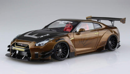 Aoshima LB Works R35 GT-R (Type 2 Ver.) 1:24 Scale Model Kit