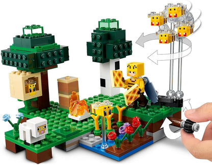 LEGO Minecraft Bee Apiary 21165