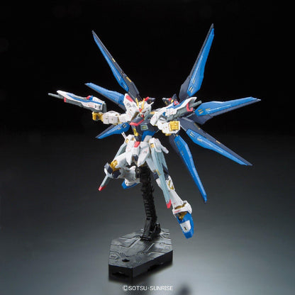 Bandai Hobby - Gundam SEED Destiny - #14 RG Strike Freedom, Bandai Spirits 1/144 Model Kit