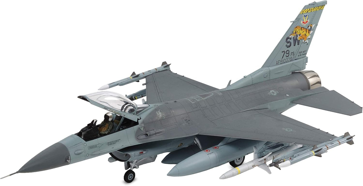 Tamiya Models Block 50 Fighting Falcon with Full Equipment Model Kit, Grey, Small