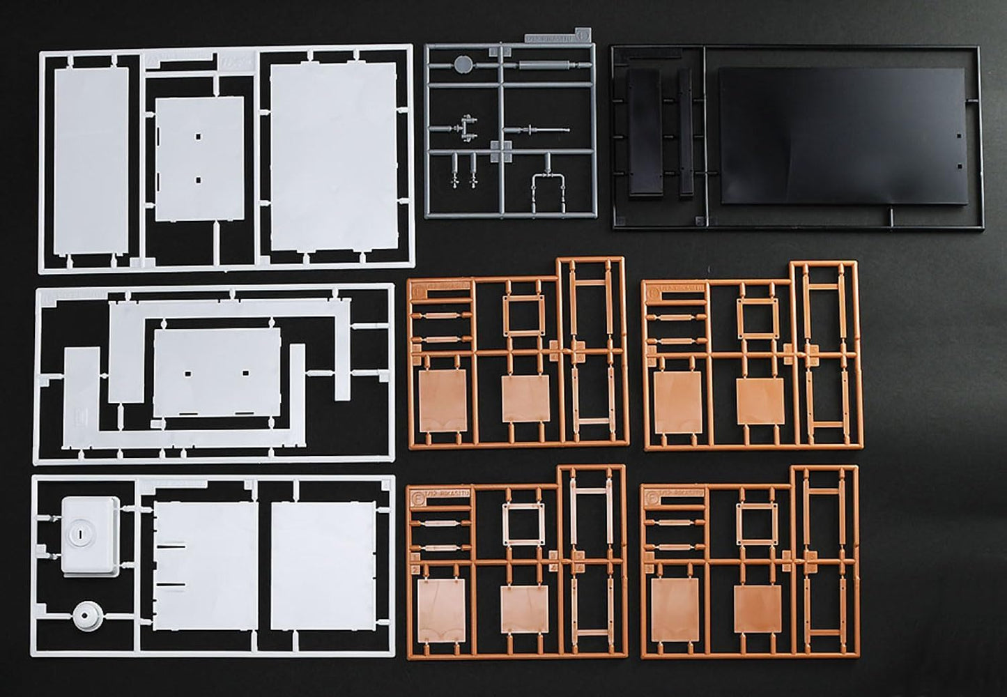 Hasegawa FA04 1/12 Figure Accessory Series, Science Room Desk and Chair, Plastic Model