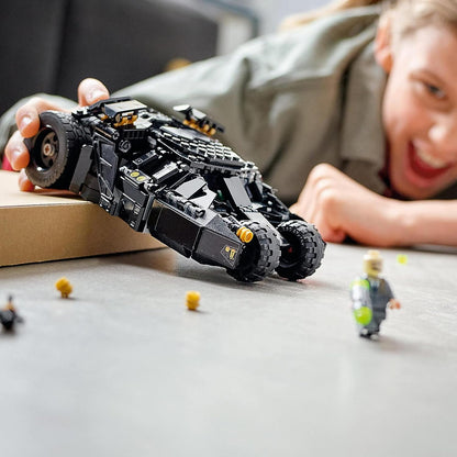 LEGO Super Heroes Batmobile (TM) Tumbler: Scarecrow Showdown 76239