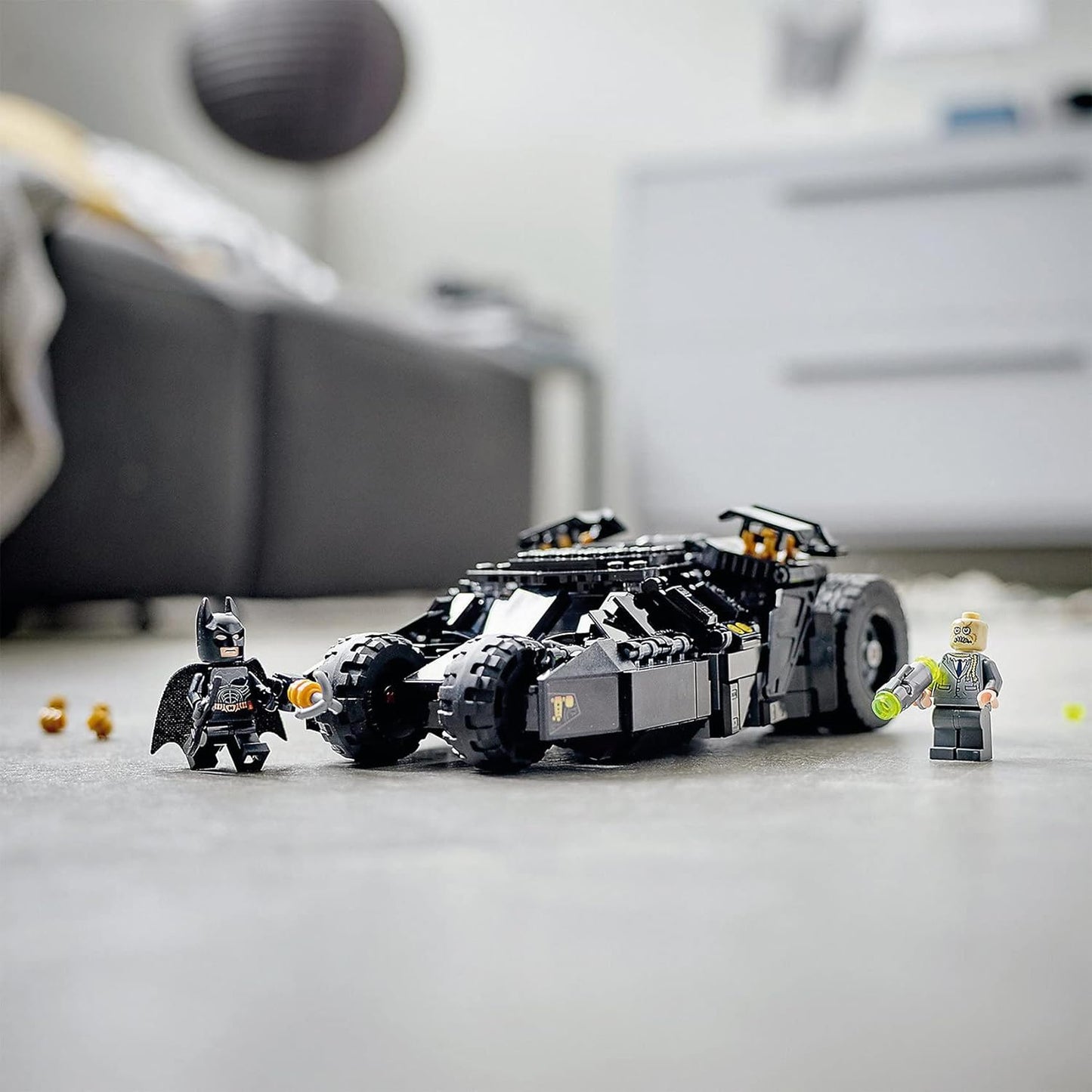 LEGO Super Heroes Batmobile (TM) Tumbler: Scarecrow Showdown 76239