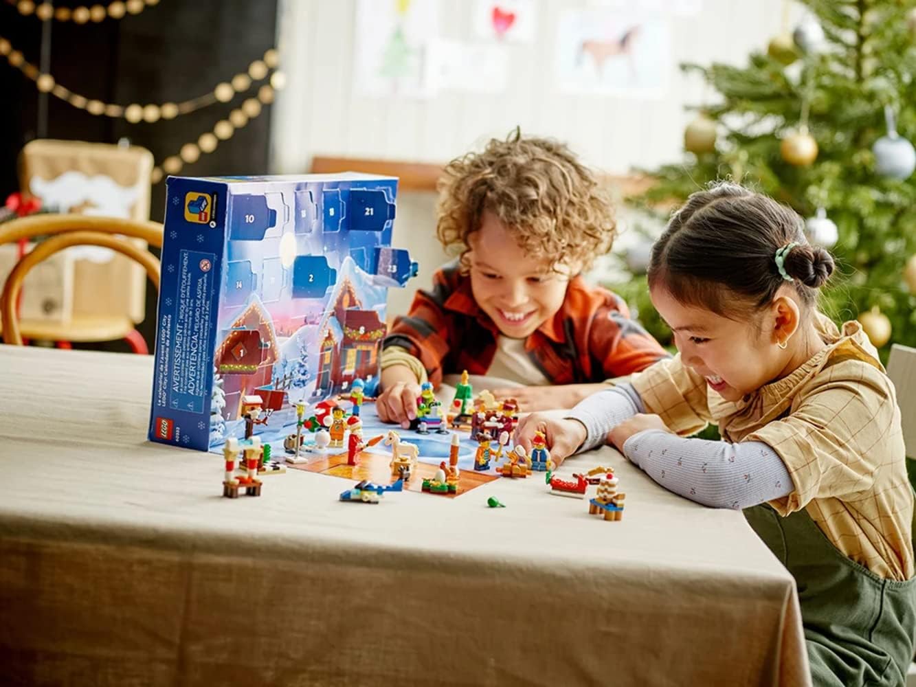 LEGO 60352 City Occasions LEGO City Advent Calendar