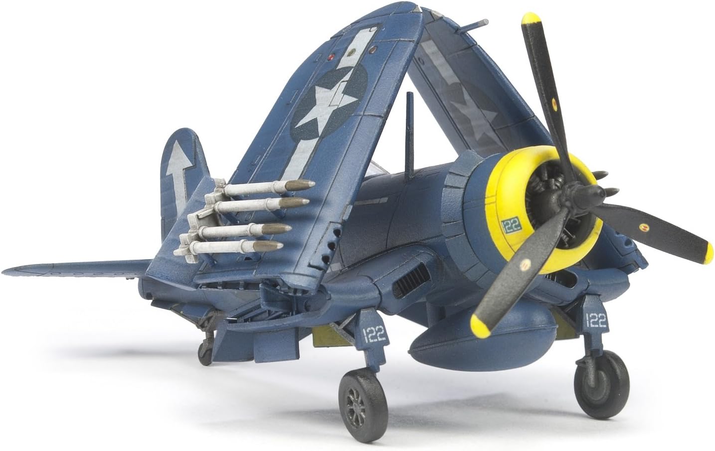 AFV Club 1/144 Vought F4U Corsair Model Kit Folding-Wing (2 Kits) AR14408