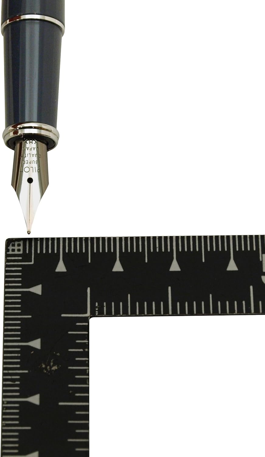PILOT Prera Medium-Nib Fountain Pen, Slate Gray Body (FPR-3SR-SGY-M) close up nib