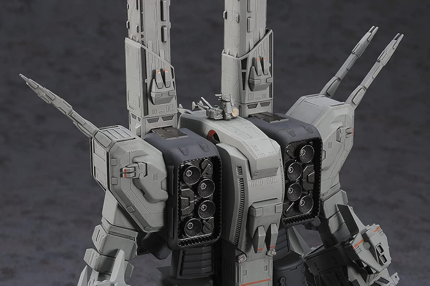 Hasegawa 1/4000 SDF-1 Macross Ship The Forced Attack Type Theater Edition Plastic Model.
