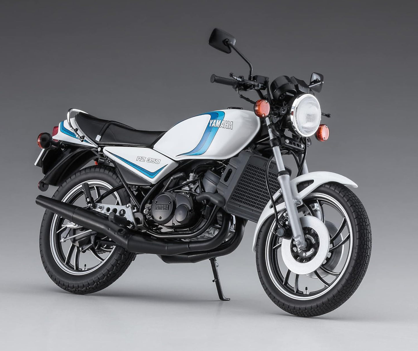 Hasegawa BK15 1/12 Yamaha RZ350, 1981 Model Kit, Multi-Colour