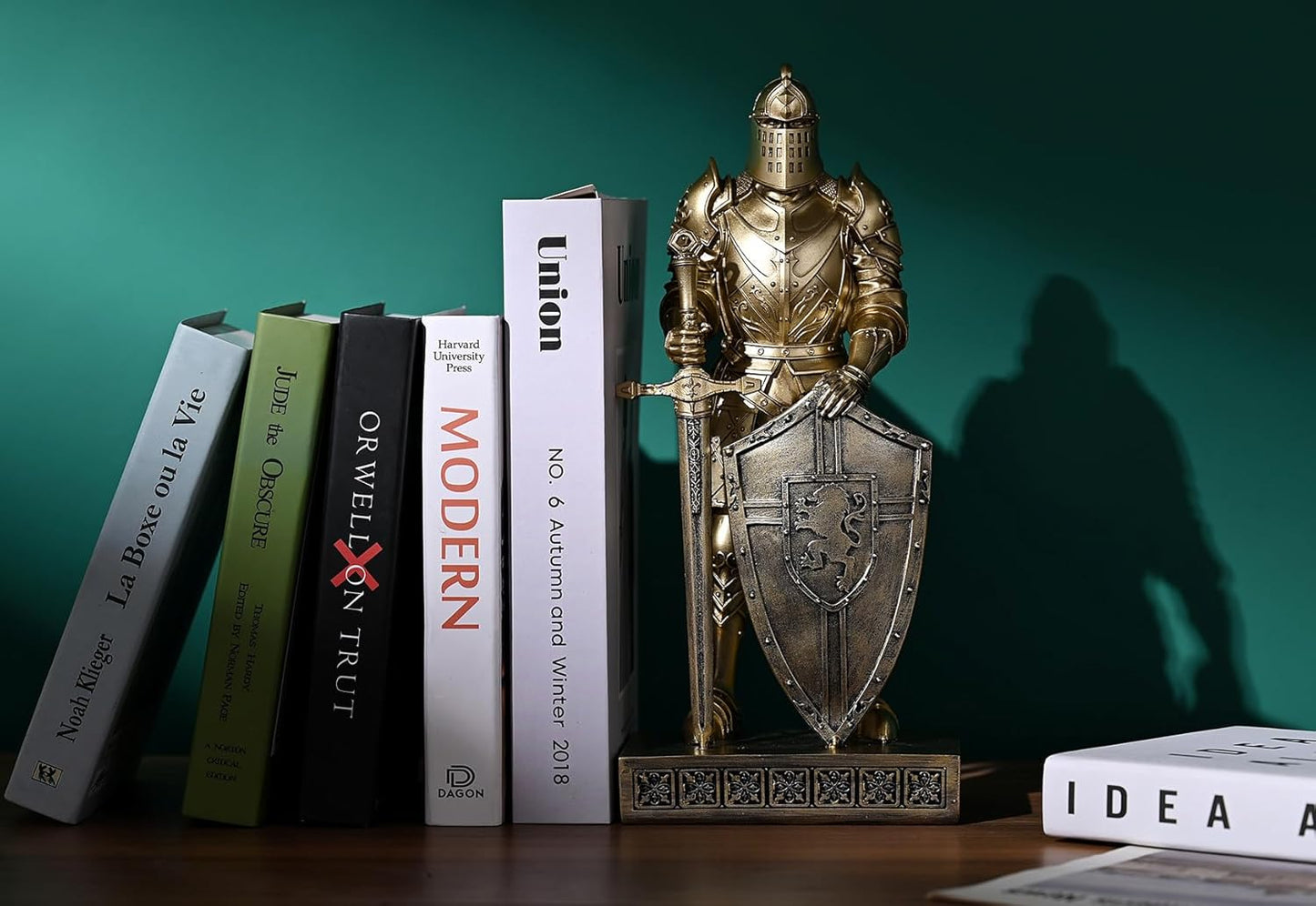 HDMbigmi King's Guard Knight with Shield Desktop Accessories Statue Medieval Knight Ornament Paperweight for Office and Home Top Collection as Gift 12.60 Inch (Bronze)