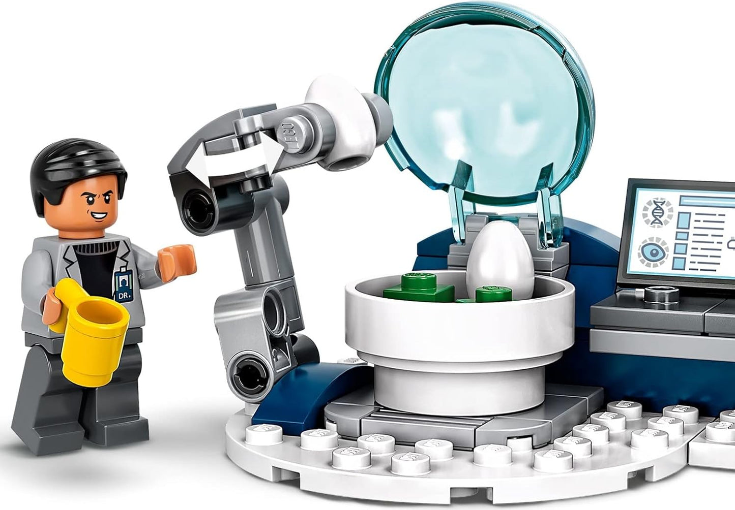 LEGO 75939 Jurassic World Dr. Wu's Lab: Baby Dinosaurs Breakout Toy with Owen Minifigure