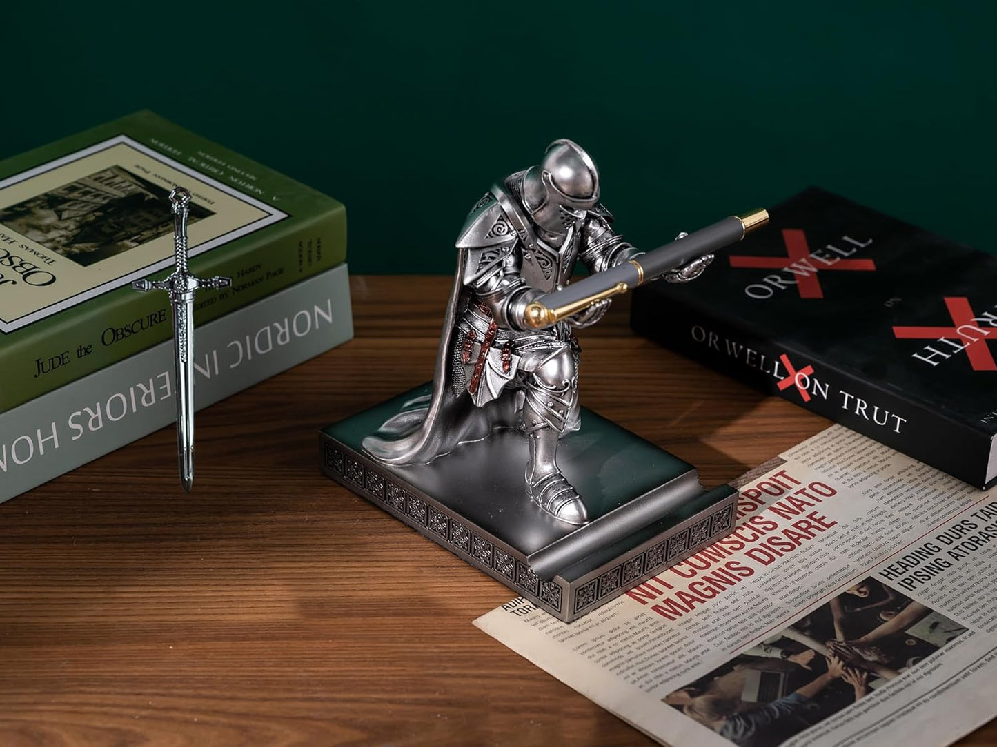 HDMbigmi King's Guard Leader Cloak Warrior Knight Pen Holder Mobile Phone Stand, Ornament Knight Statue, Pen Stand Paperweight with a Metal Sword Letter Opener for Office and Home (Silver)