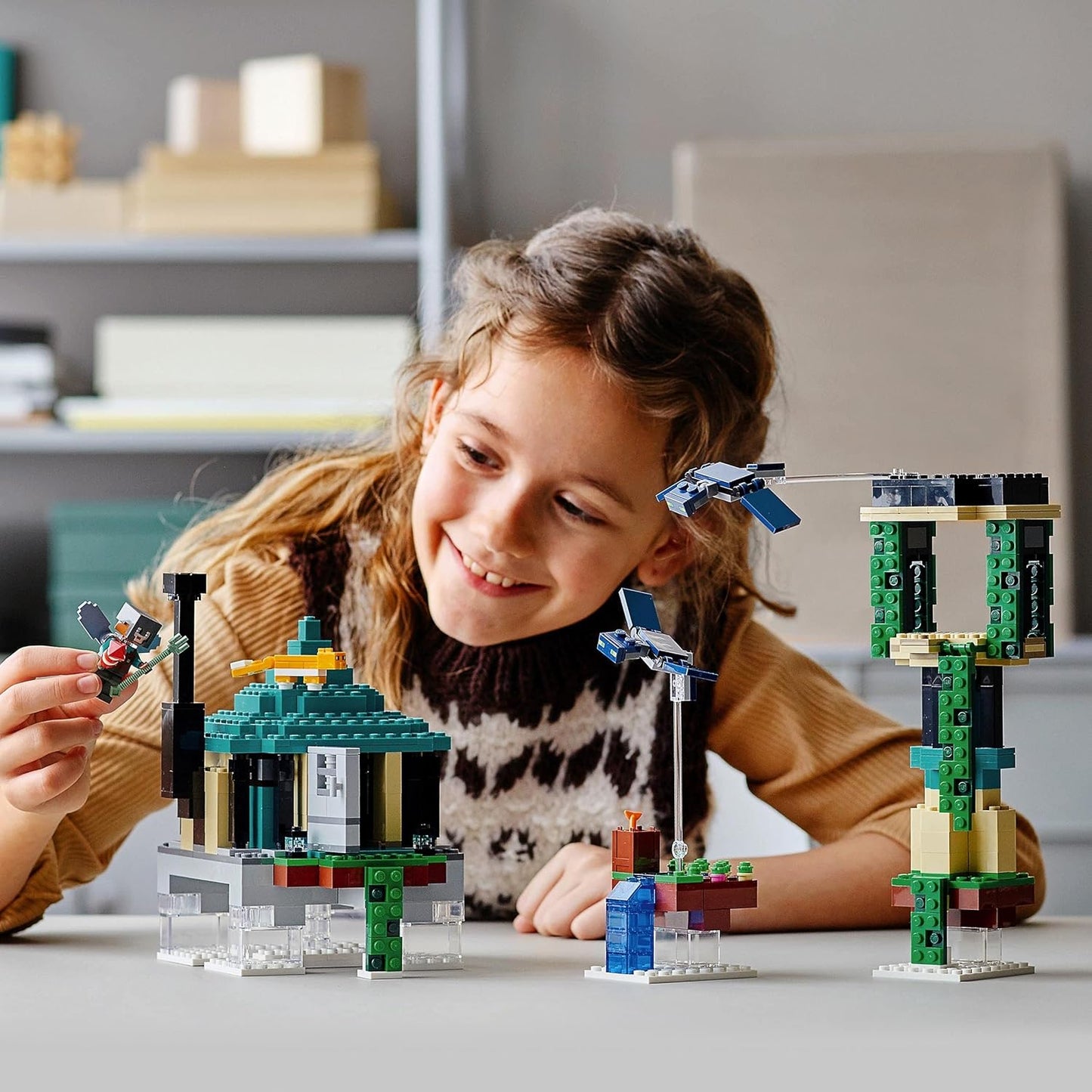 LEGO 21173 Minecraft Tower of The Sky Toy for Boys and Girls with PILOT Figures, Cat and 2 Flying Phantoms
