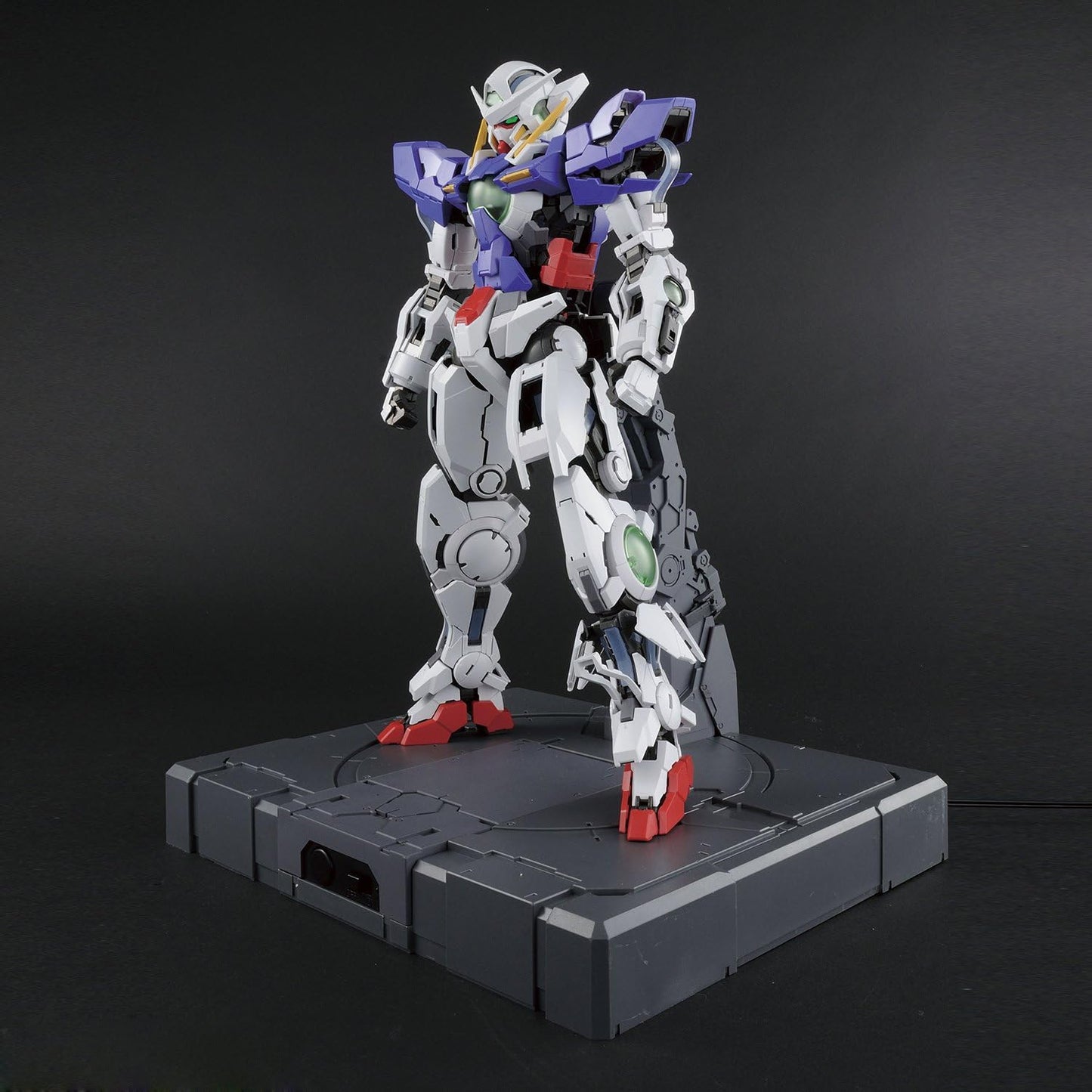BANDAI Hobby PG 1/60 GN-001 Gundam Exia Model Kit