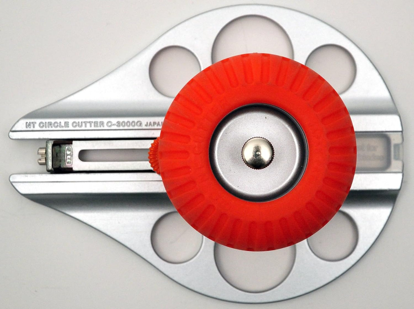 NT Cutter Aluminum Die-Cast Body Heavy-Duty Circle Cutter, 1-3/16 Inches 10-1/4 Inches Diameter, 1 Cutter (C-3000GP)