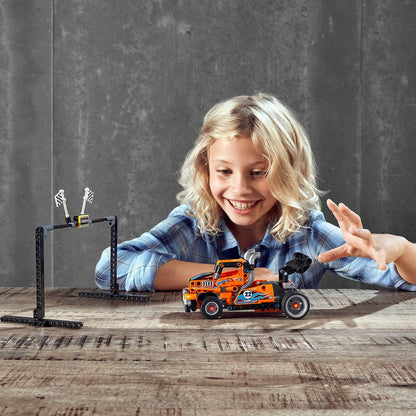 LEGO 42104 Technic Race Truck Toy to Racing Car 2-in-1 Model, Pull-Back Motor, Racer Vehicles Collection