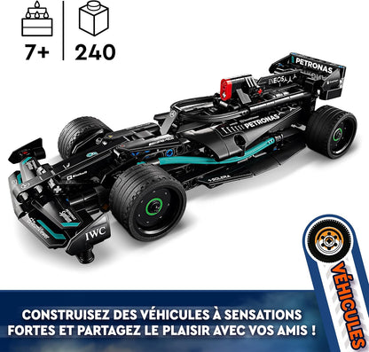 Mercedes-AMG F1 W14 E Performance Pull-Back