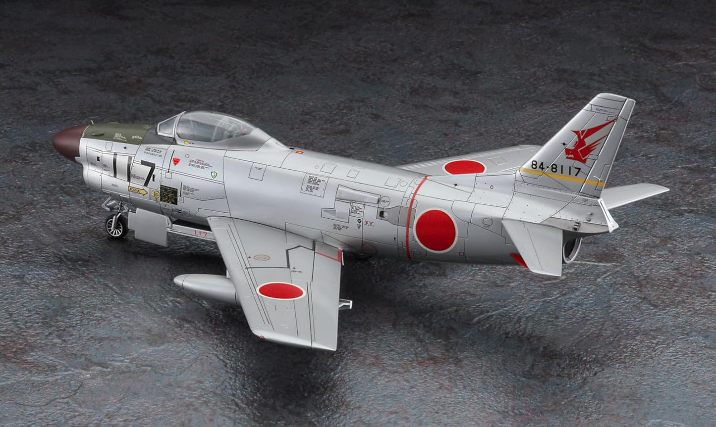 Hasegawa 1/72 Air Self-Defense Force F-86D Saber Dog Plastic Model E49