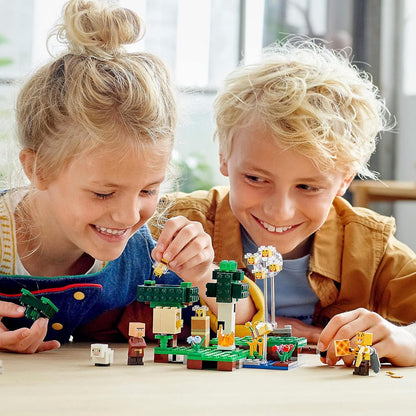 LEGO Minecraft Bee Apiary 21165