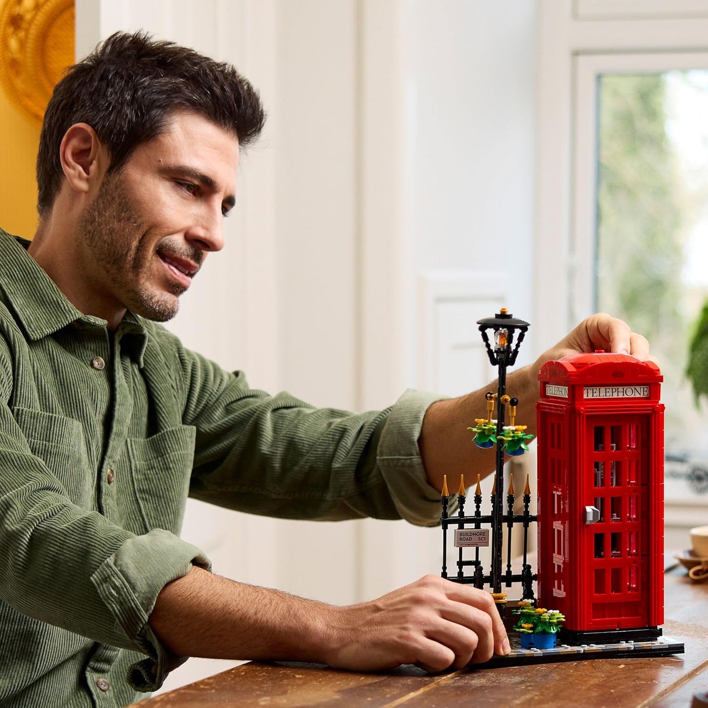 Lego 21347 Idea London Red Public Phone Toy Toy Present Block