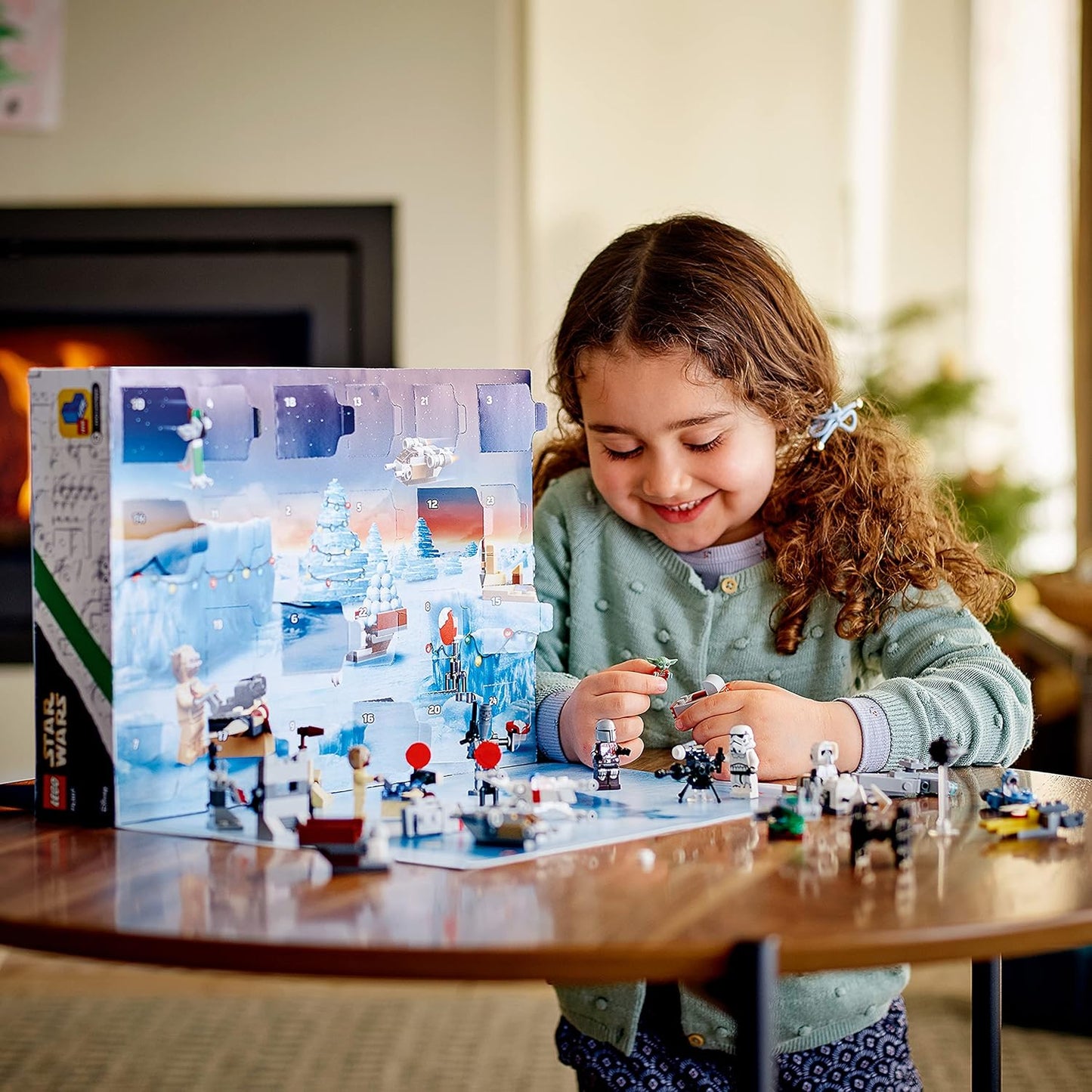 LEGO Star Wars Advent Calendar 75307 Awesome Toy Building Kit for Kids with 7 Popular Characters and 17 Mini Builds; New 2021 (335 Pieces)