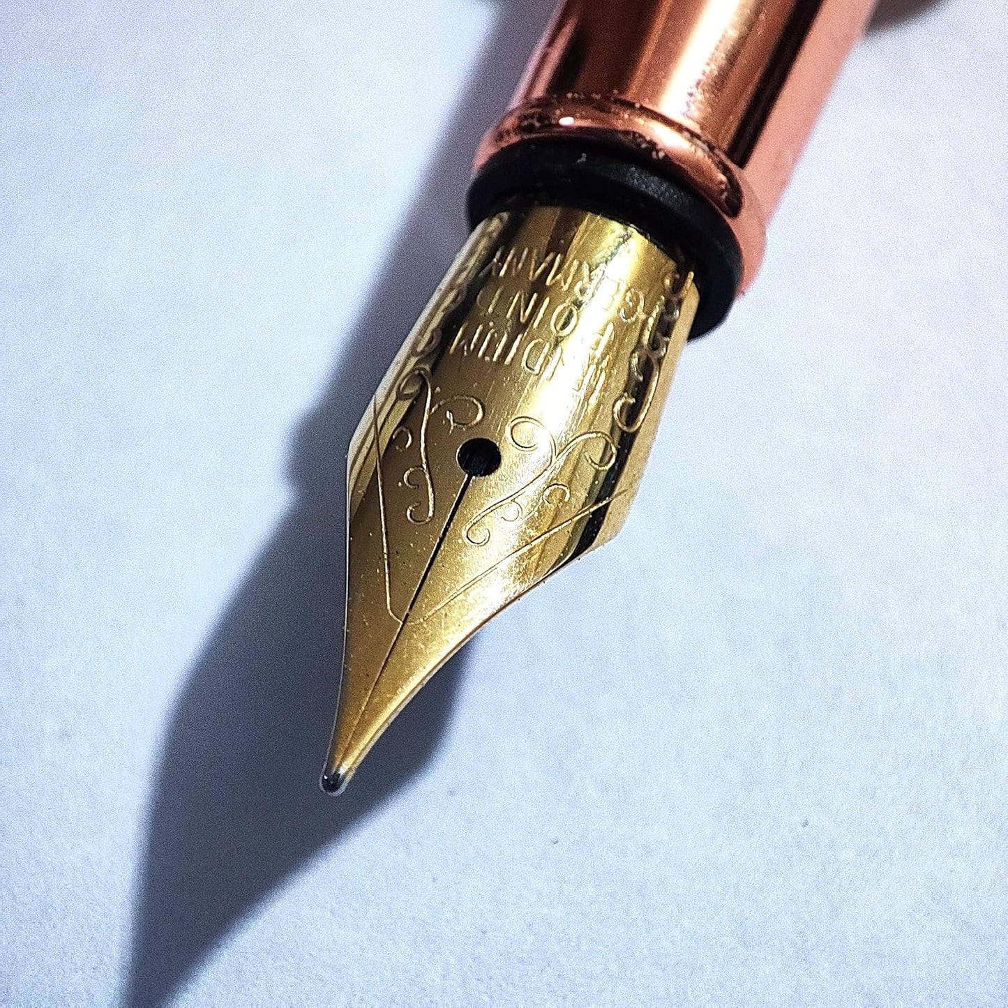 HobbyOne Handmade Bamboo Fountain Pen, Butterfly Pattern, Fine Point Iridium Germany Gold Nib, Lightweight, Smooth Writing Comfort, Gift & Collections, detail image
