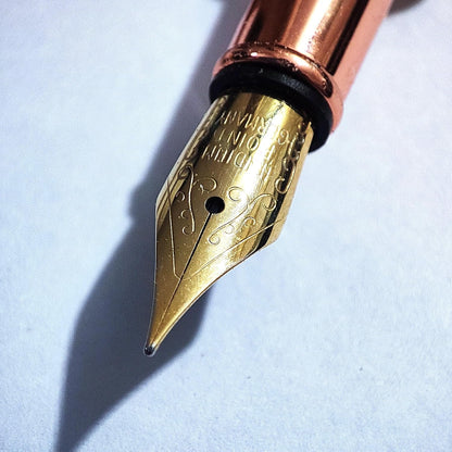 HobbyOne Handmade Bamboo Fountain Pen, Butterfly Pattern, Fine Point Iridium Germany Gold Nib, Lightweight, Smooth Writing Comfort, Gift & Collections, detail image