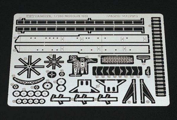 Tamiya 1/350 Ship Series No. 29 US Navy Battleship BB-63 Missouri 1991 Specification Plastic Model 78029 - Image 8
