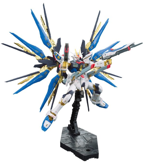 Bandai Hobby #14 RG Strike Freedom Model Kit (1/144 Scale) - Image 2