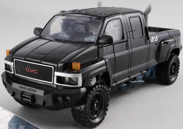 Transformers DA 16 Ultimate Ironhide - Image 5