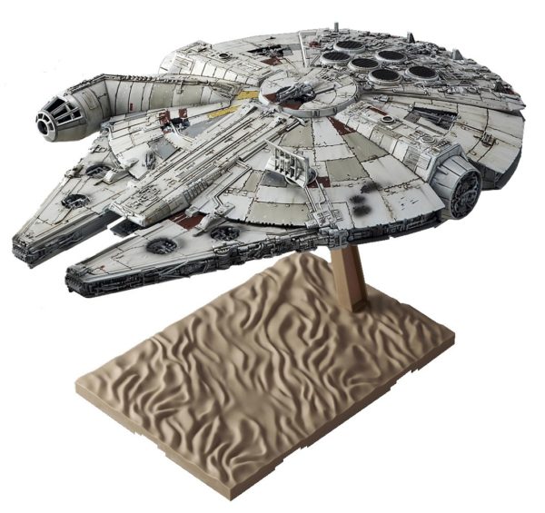Bandai Star Wars 1/144 Scale  Millennium Falcon (Force Awakening)