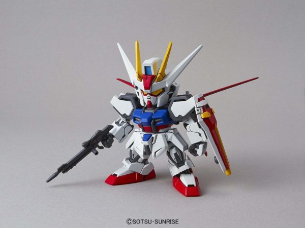 SD Gundam EX Standard Mobile Suit Gundam SEED Yale Strike Gundam Coded Modeled Plastic Model - Image 2