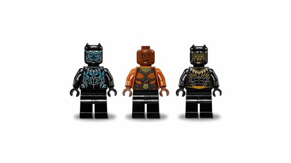 Confrontation at Lego (LEGO) Super Heroes Mine 76099 - Image 6