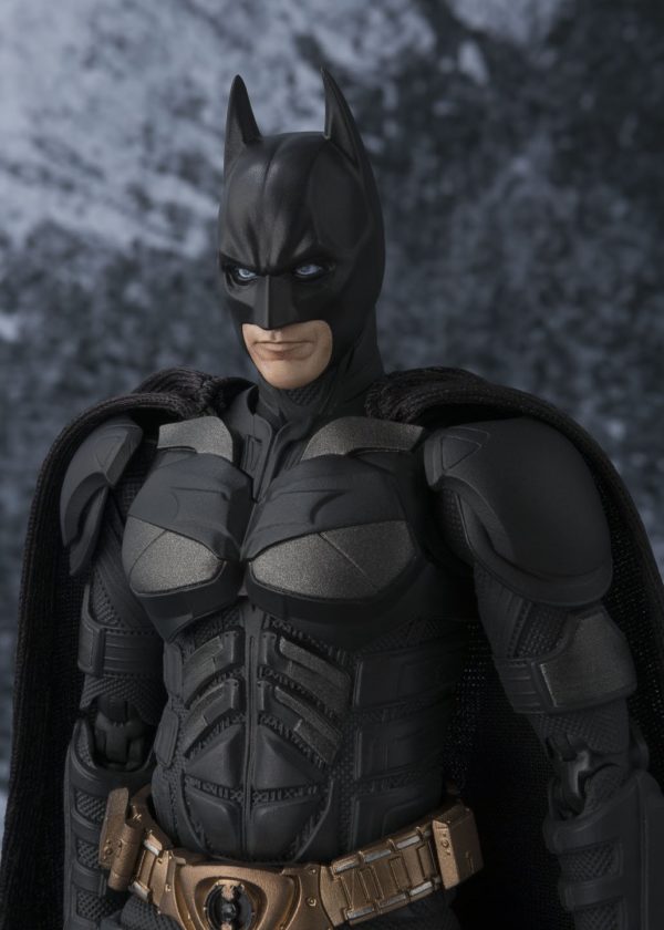 Tamashii Nations Bandai S.H. Figuarts Batman The Dark Knight - Image 6