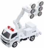 Tomica No.32 Toyota Dyna Land Transportation Lighting Vehicle (Box)