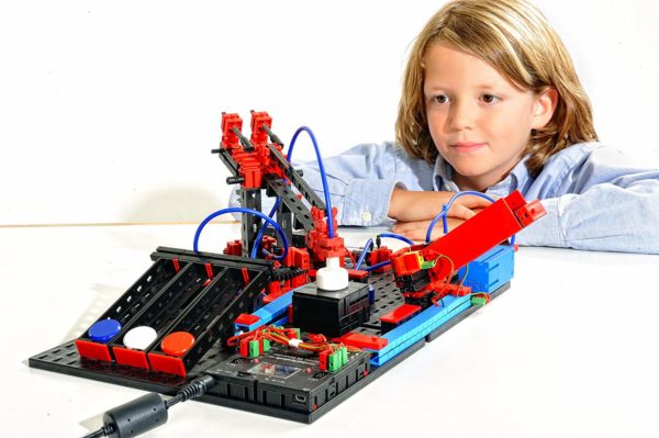 fischertechnik (Fischer Technique) COMPUTING series RoboTX pneumatic robot CP-30 - Image 8