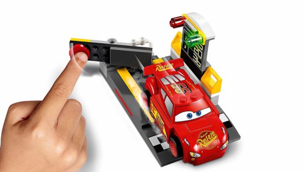 LEGO Juniors Lightning McQueen Speed Launcher Cars 3 10730 - Image 4