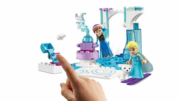 Lego (LEGO) Junior Disney Ana and Elsa's Snow Park 10736 - Image 4