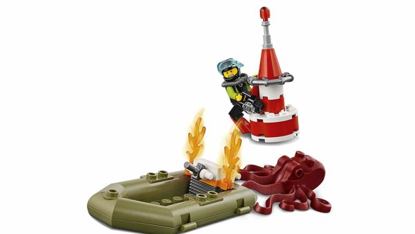 Lego (LEGO) City Ocean Rescue Boat and 4WD Carrier 60165 - Image 5