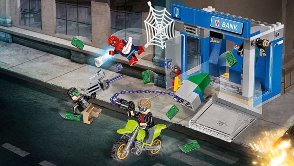 LEGO Super Heroes ATM Heist Battle 76082 Building Kit - Image 3