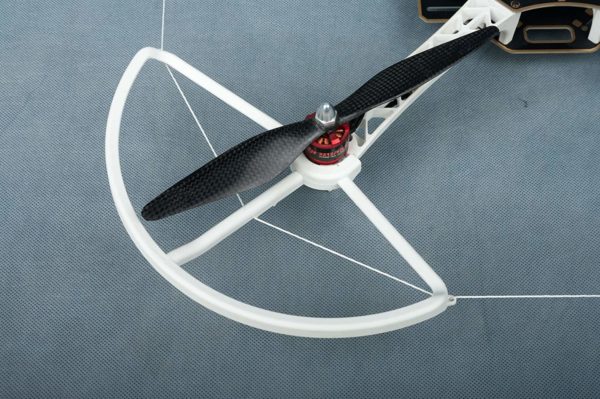 Summitlink DJI Frame Wheel F450 Propeller Guard Black x 2 White x 2 Tools Unnecessary Quick Snap On / Off Propeller Guard - Image 5