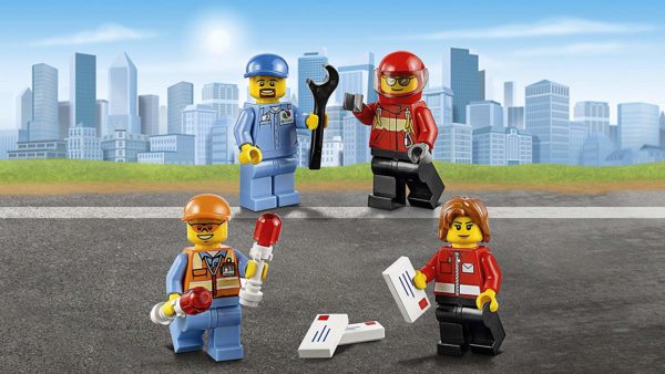 LEGO 60100 City Airport Starter Construction Set by LEGO - Image 3