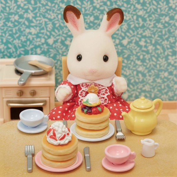Sylvania Family Furniture Fluffy Pancake Set - Image 4