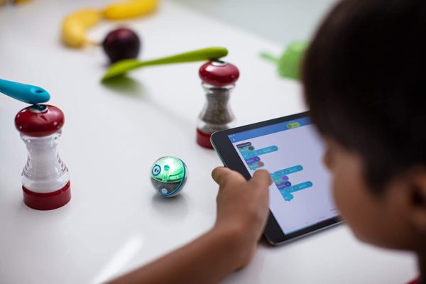 Sphero Mini Kit Education / STEM / Toys / Smart Toys / Programmable Robotic Ball Kit - Image 2